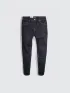 Quần Jeans Trơn Form Slimfit QJ022 Màu Xanh Đen