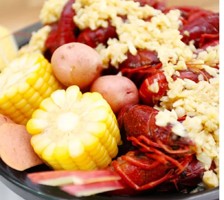 Nguyên liệu nấu món tôm hùm crawfish sốt cajun