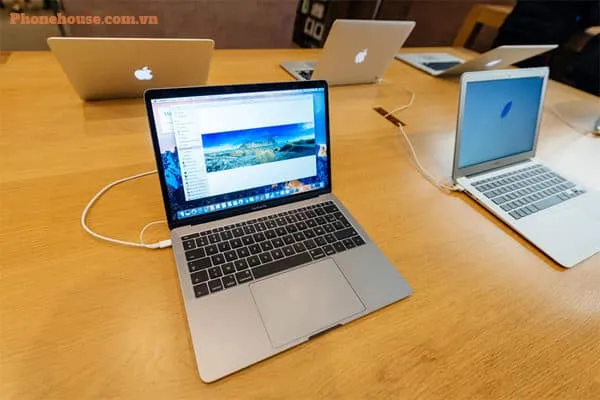 Sử dụng Pin Macbook như thế nào đúng cách