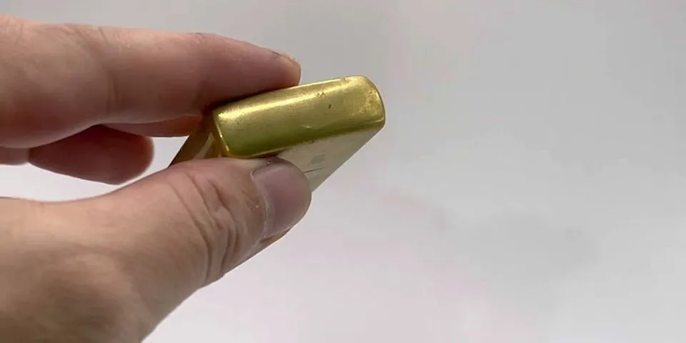 brass magnet là gì - Nghĩa của từ brass magnet