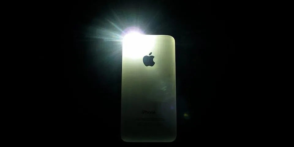 Cách cài đèn flash khi có cuộc gọi đến cho iPhone 8 Plus