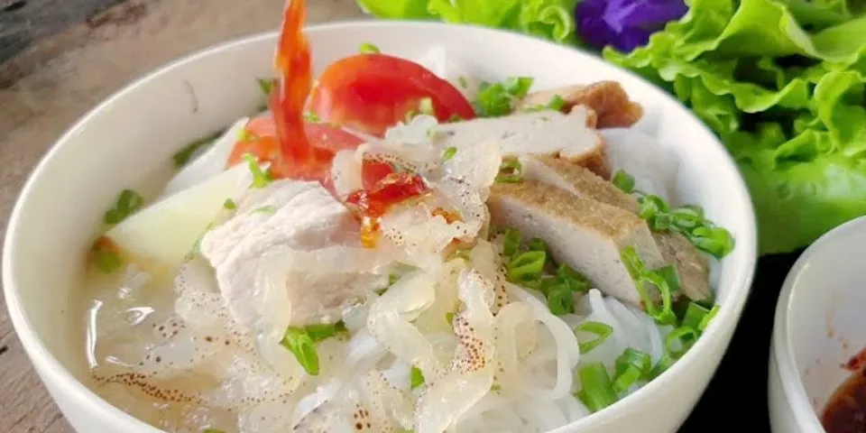 Cách nấu bún sứa chả cá Nha Trang