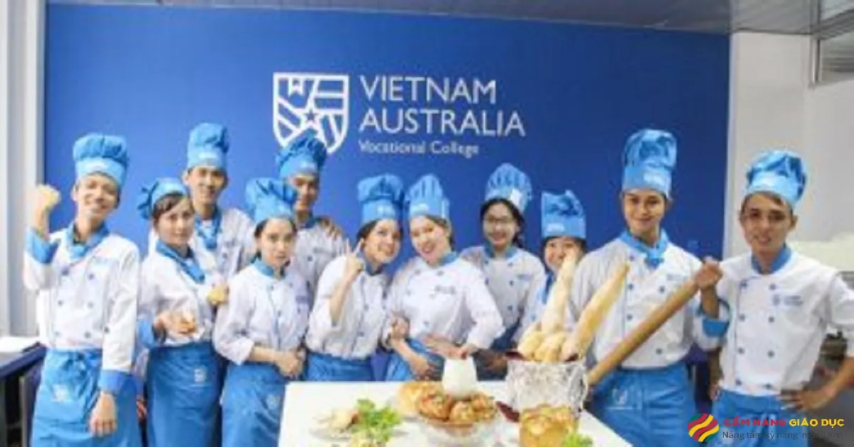 Học viên trường quản lý khách sạn Việt Úc.